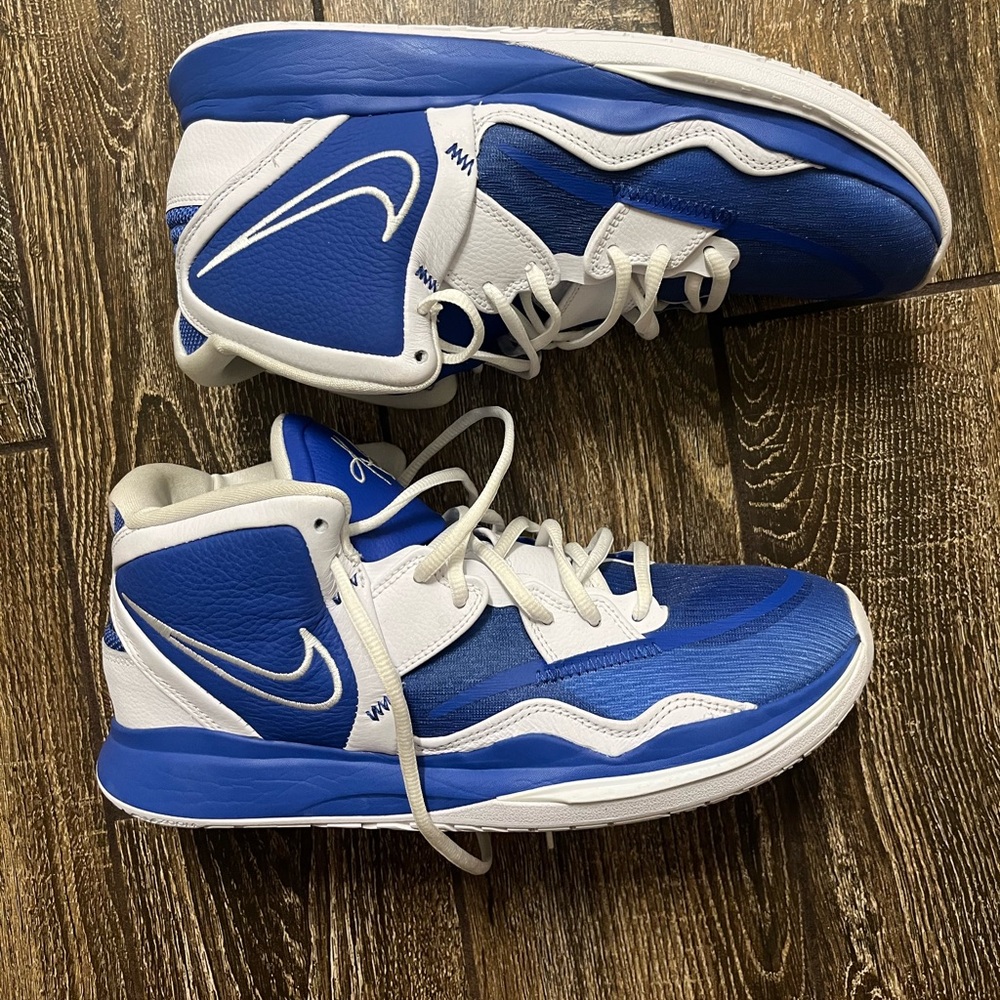 Kyrie - Blue & White ~ Good Condition